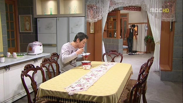 [지붕킥] 세경 때문에(?) 일이 자꾸 꼬이는 보석 | 인스티즈