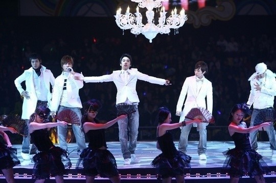 이 노래 나올때 태어난 애들이 이제 초등학교 4학년 올라감 ㄷㄷ | 인스티즈