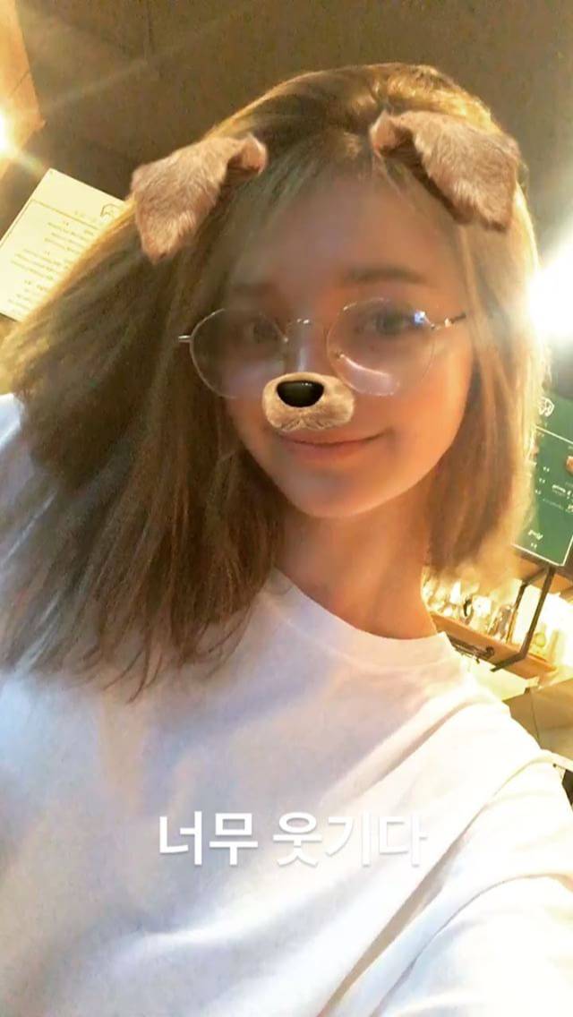 오늘자 안젤리나 다닐로바 | 인스티즈