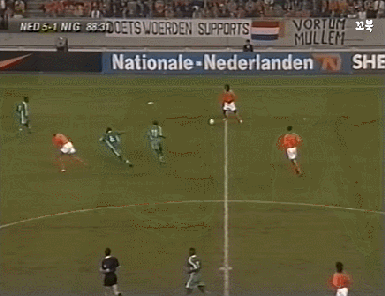1998년 네덜란드산 철퇴.gif | 인스티즈