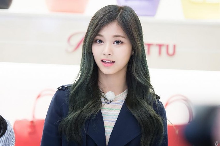 트와이스 쯔위.jpg | 인스티즈