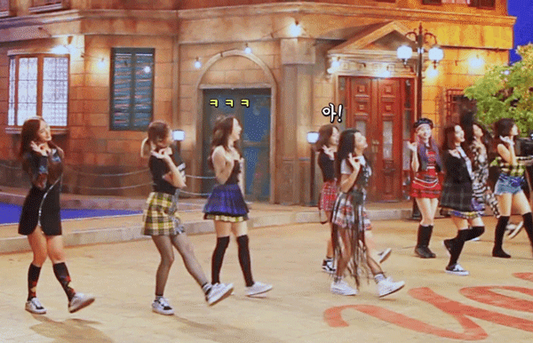 언니들과 막내가 실수했을때 온도차 | 인스티즈