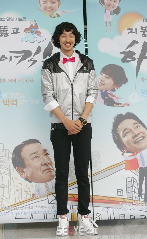  7년전 지붕뚫고 하이킥 제작발표회 사진 | 인스티즈