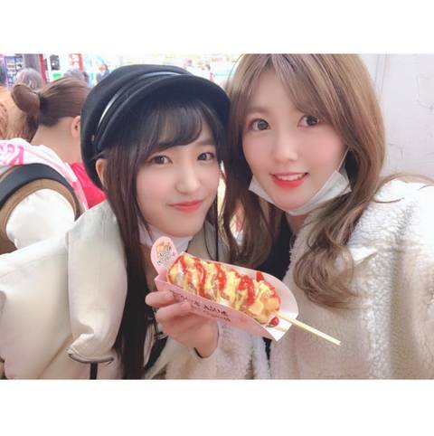 AKB48) 오늘자 같이 치즈 핫도그 먹으러 간 미호와 미우 | 인스티즈