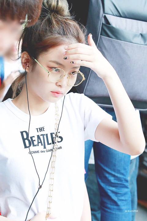 제니의 헤어스타일 중 개취로 가장 맘에드는것은? | 인스티즈