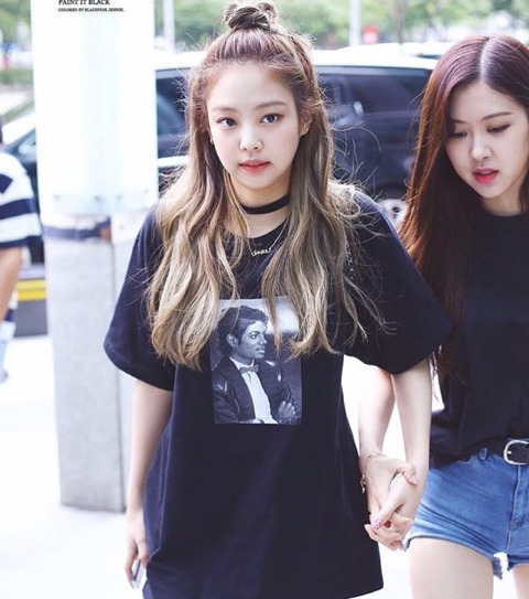 제니의 헤어스타일 중 개취로 가장 맘에드는것은? | 인스티즈