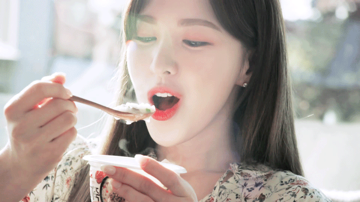 이게 아이린 죽 먹방영상이야 광고야.......... feat. Wendy | 인스티즈