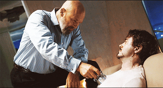 MCU의 시작과 클라이막스... 수미상관...ㄷㄷㄷ.gif | 인스티즈