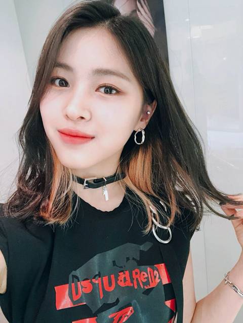 ITZY 첫 팬 사인회.jpg | 인스티즈