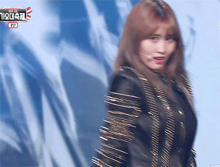 가요대축제 신비,슬기,청하,모모,유정 걸크러쉬 움짤.gif | 인스티즈