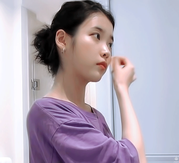 눈썹 조금 그린 아이유.gif | 인스티즈