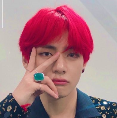 자기주장 개쩌는 방탄소년단 뷔 콧대 | 인스티즈