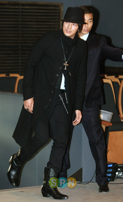 너무 개썅 마이웨이甲 이라서 팬들마저 포기한 배우 | 인스티즈