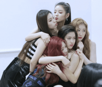 [ITZY?ITZY!] EP19. 광고 촬영에 있지! + EP20. 향기나고 있지! | 인스티즈