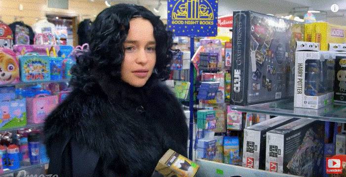 [왕좌의게임] 존 스노우로 분장하고 맨하탄 돌아댕기는 대너리스ㅋㅋㅋㅋㅋ.jpg | 인스티즈