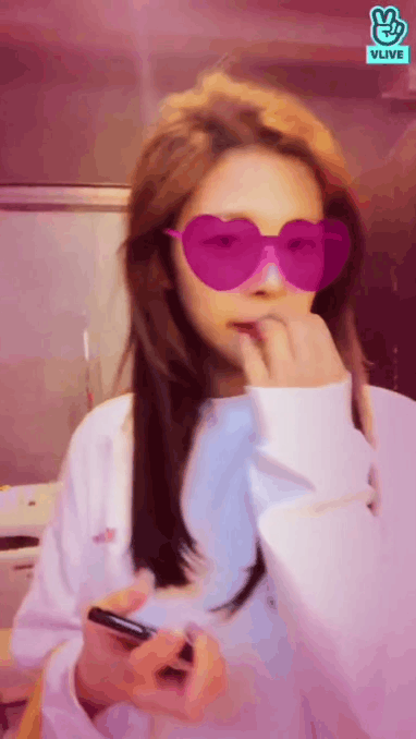 190412 twice V 심심해애앵 | 인스티즈