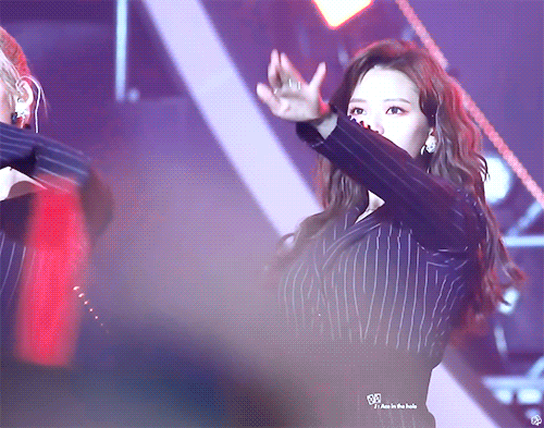 요즘 너무 이쁜 정연이 광주 슈퍼콘서트 | 인스티즈