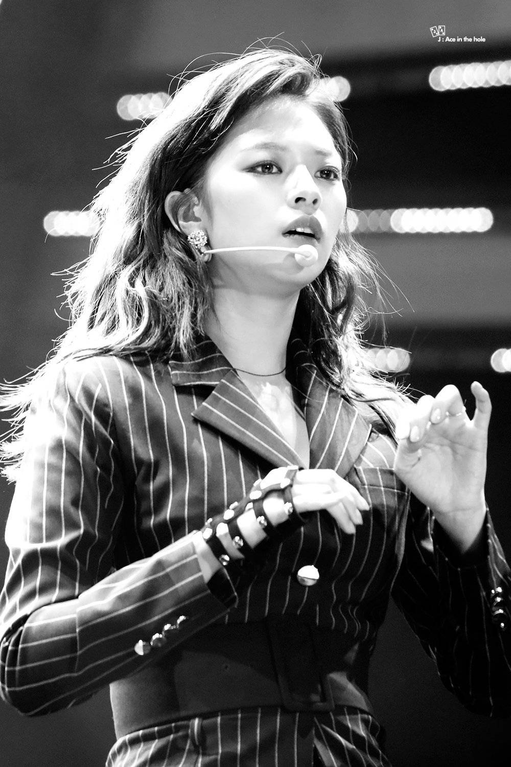 요즘 너무 이쁜 정연이 광주 슈퍼콘서트 | 인스티즈