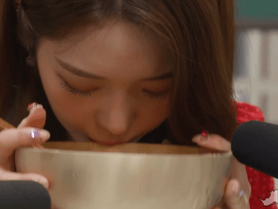 밀면먹는 프로미스나인 노지선 gif | 인스티즈