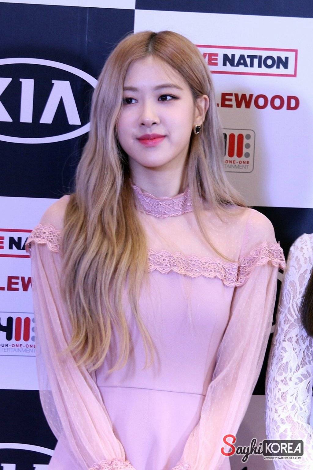 영어 말할때는 섹시하고 한국말 할때 귀여운 블랙핑크 로제 채영이♡ 스압주의 | 인스티즈