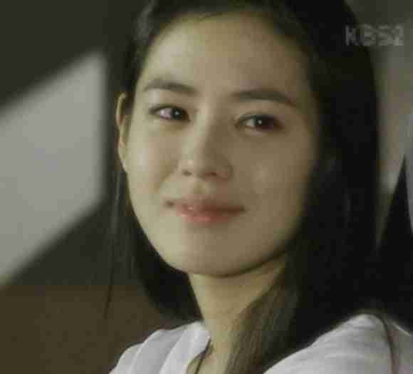 손예진 똥안싸던 시절 | 인스티즈