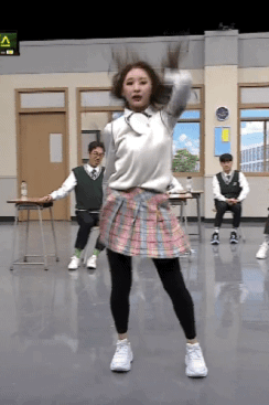 아이즈원) 아는형님 무대를 용서하지 않고 찢어 놓고 온 이채 | 인스티즈