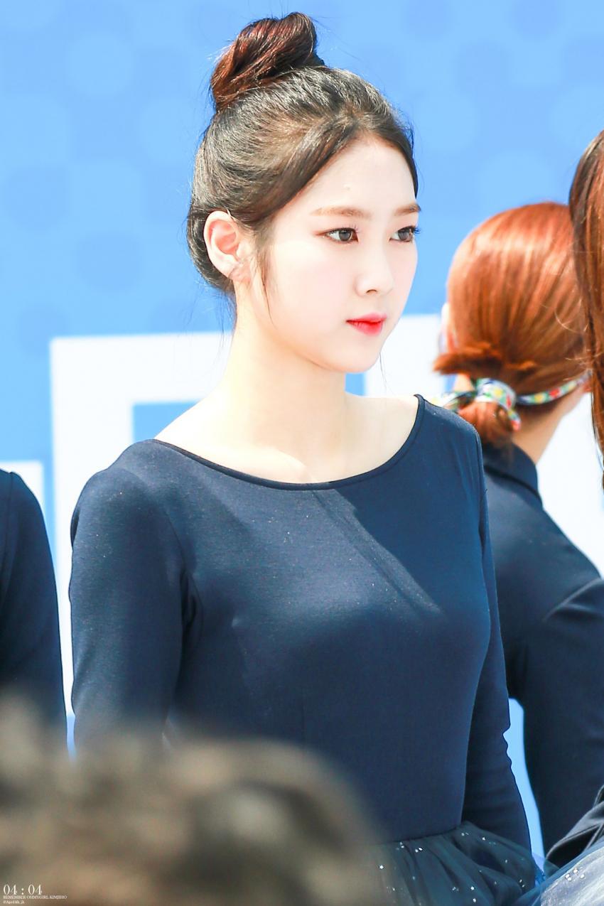 오마이걸 지호 - 다섯번째 계절 MCD 190509 | 인스티즈