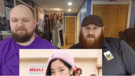 서양인들이 트와이스 LIKEY에서 보자마자 놀라는 춤.gif | 인스티즈