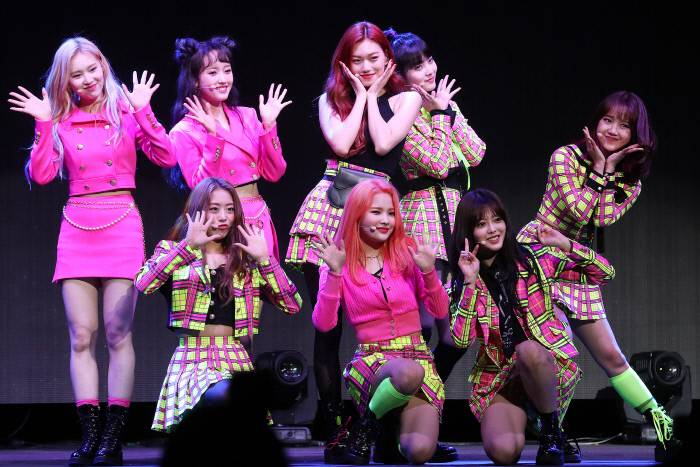 '7개월 만의 컴백+소속사 어수선' 위키미키 "꼭 팬들에게 좋은 앨범 됐으면” | 인스티즈