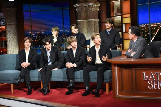 '비틀즈 재현' 방탄소년단, 美 '더 레이트 쇼 위드 스티븐 콜베어' 출연 | 인스티즈