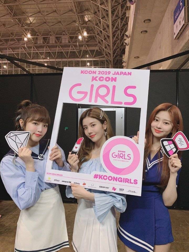 [아이즈원] AIRPLANE 무대 190517 KCON in JAPAN | 인스티즈