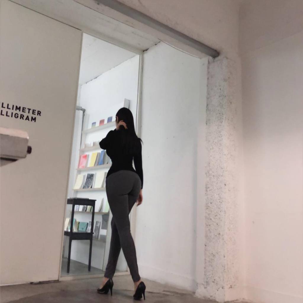 운동하는 은행원 애프리 | 인스티즈