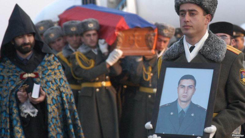 Gurgen-Margaryan-funeral.jpg