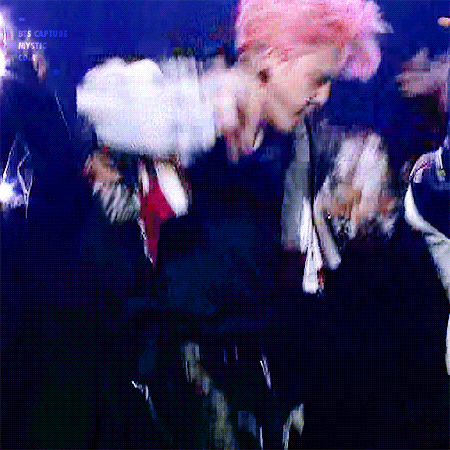 끼가 넘치는 방탄소년단 지민 눈빛 표정연기.gif | 인스티즈