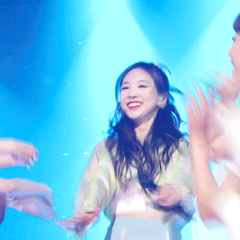 트와이스 무대 오프닝이 고유나연이 많은 이유 | 인스티즈