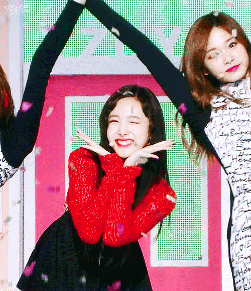 트와이스 무대 오프닝이 고유나연이 많은 이유 | 인스티즈