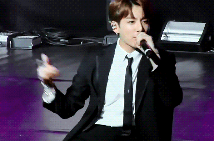 방탄 정국의 소중한 이니시계 | 인스티즈