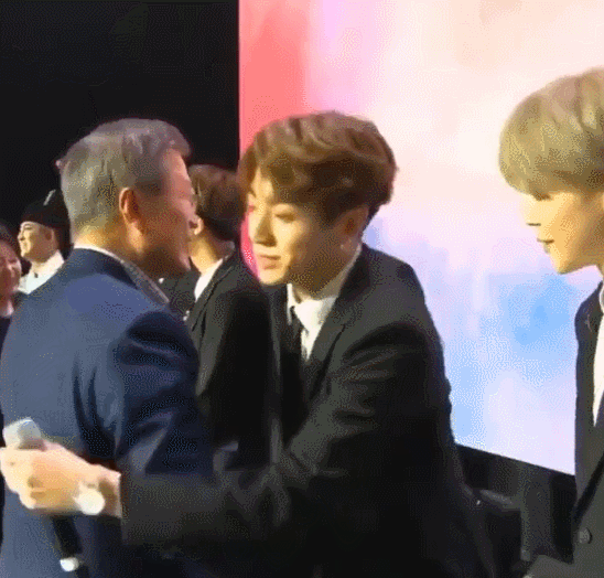 방탄 정국의 소중한 이니시계 | 인스티즈