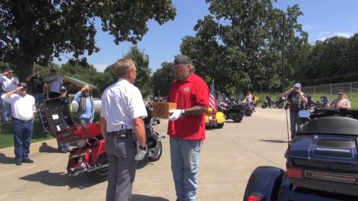 참전용사 유골이 택배로 보내진단 소식에 미대륙 3,200km를 횡단 호위한 오토바이 동호회 | 인스티즈