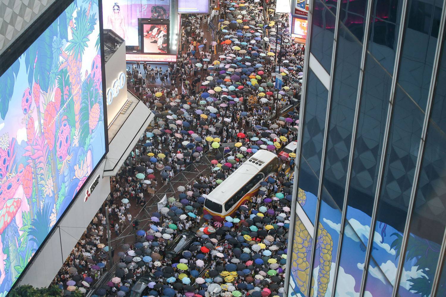 홍콩 시위 현장 사진들.jpg | 인스티즈