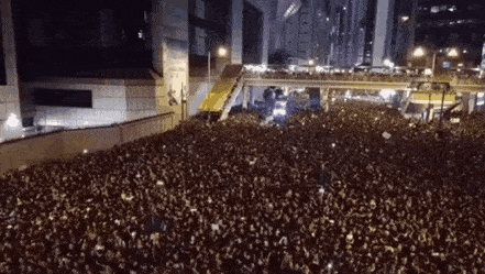 홍콩 시위 근황.gif | 인스티즈