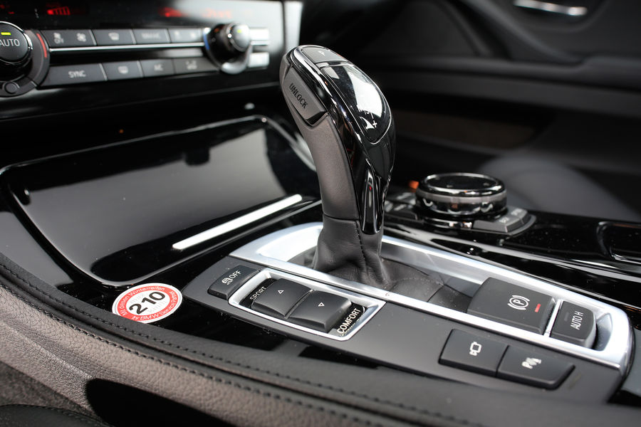 BMW 5시리즈 vs 아우디 A6 | 인스티즈