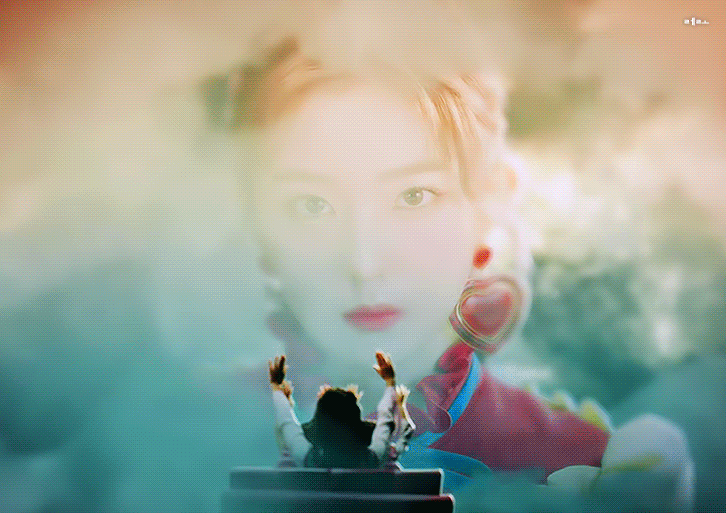 레드벨벳 신곡 짐살리빔 뮤비속 아이린.gif | 인스티즈