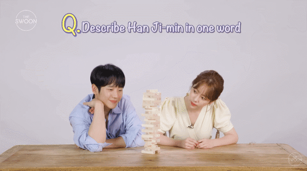  젠가게임하는데 성격 보이는 한지민 정해인.jpgif | 인스티즈