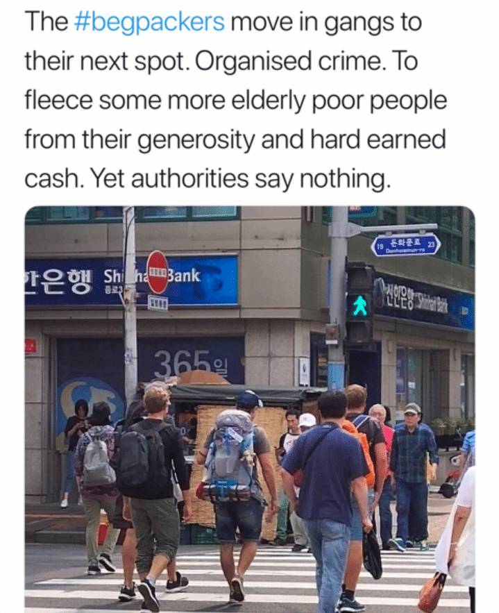 종로 무료 급식소에서 여행비 구걸하는 백인들.jpg | 인스티즈