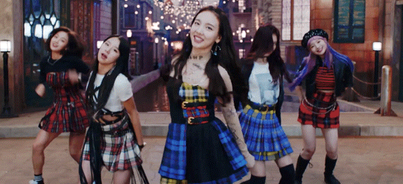 트둥이들 답정너 (YES or YES) 쇼챔피언 첫 1위!!! - BDZ (Korean Ver.)+Yes or YES | 인스티즈