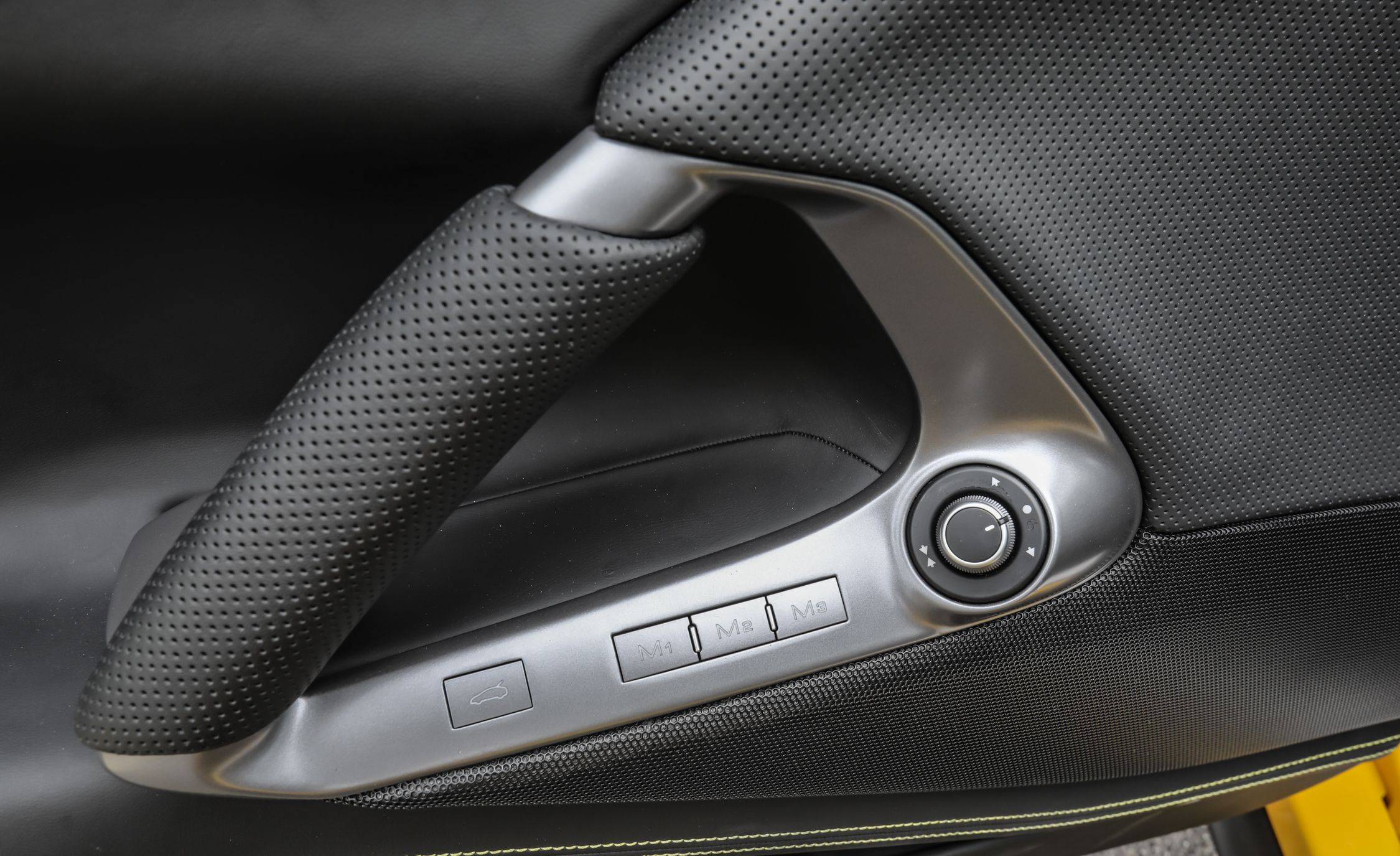 2018 페라리 812 슈퍼패스트 [데이터주의] | 인스티즈