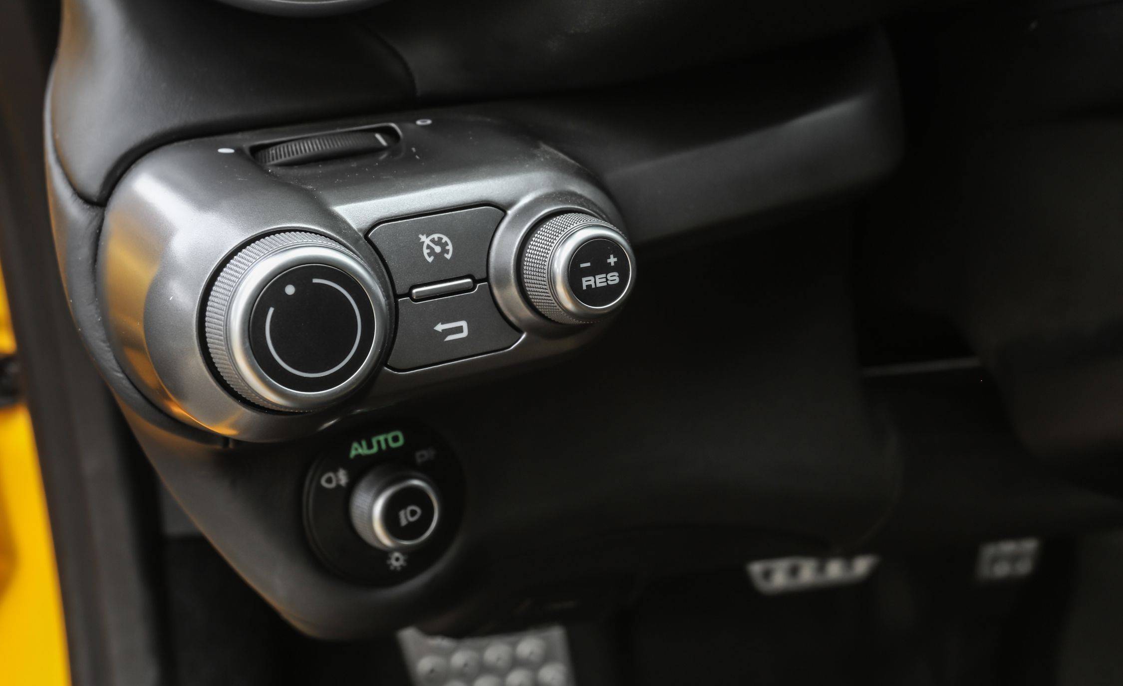 2018 페라리 812 슈퍼패스트 [데이터주의] | 인스티즈