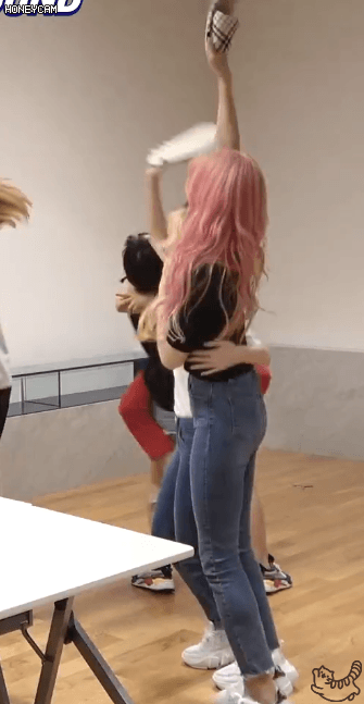 아이즈원 애잔한 페페 민주 ㅋ feat.스.압.주.의 | 인스티즈