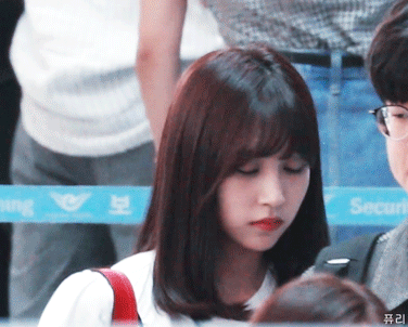 팬싸에서 신발에 깔창없다고 세상 시무룩한 미나리 ㅋㅋㅋㅋㅋㅋㅋㅋㅋㅋㅋㅋㅋㅋㅋ | 인스티즈